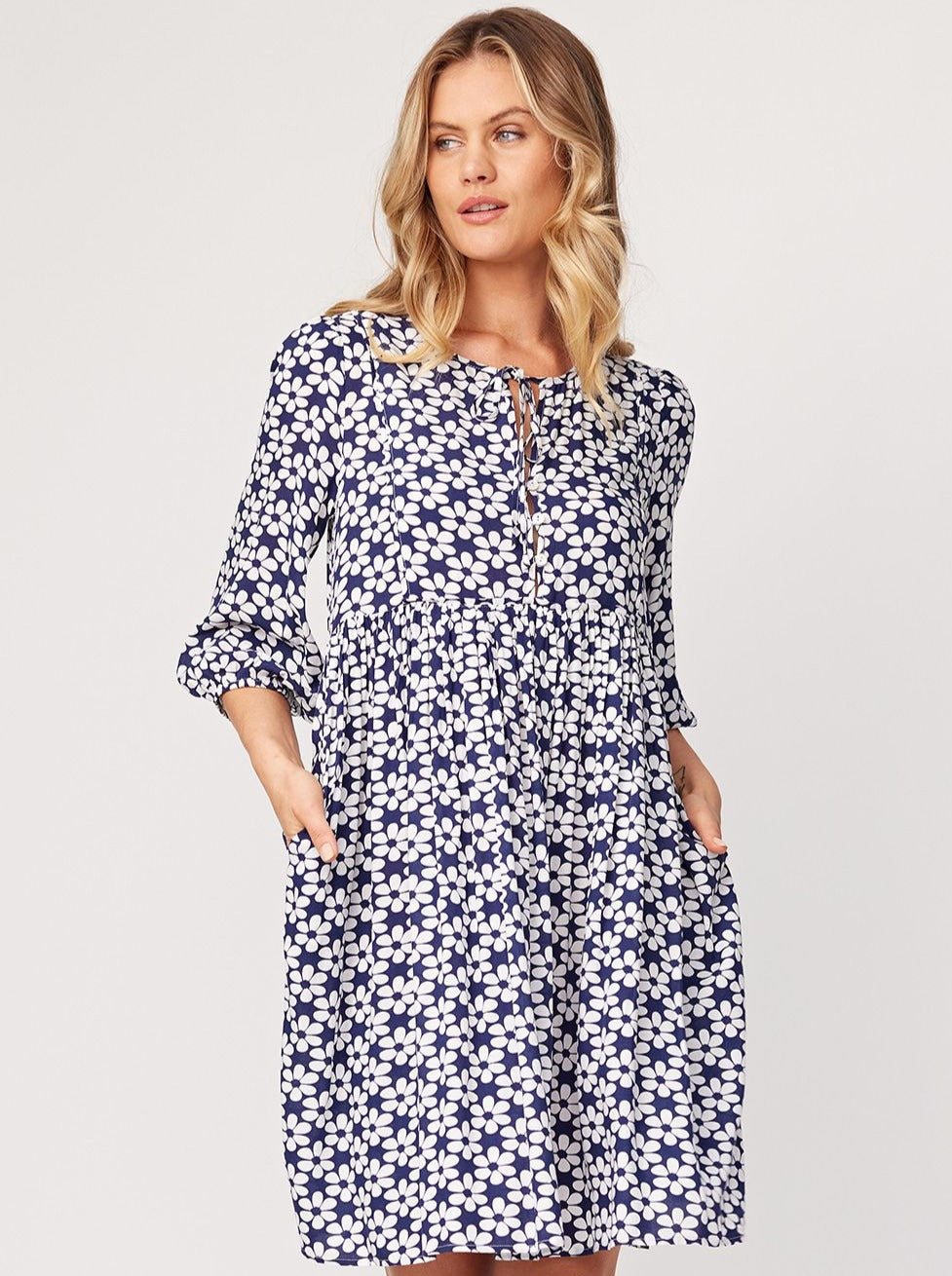 Selina Dress - Navy Daisy - Hello Dolly Boutique